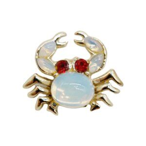Jelly Belly Crab White Red Eyes Pin Brooch Gold Tone